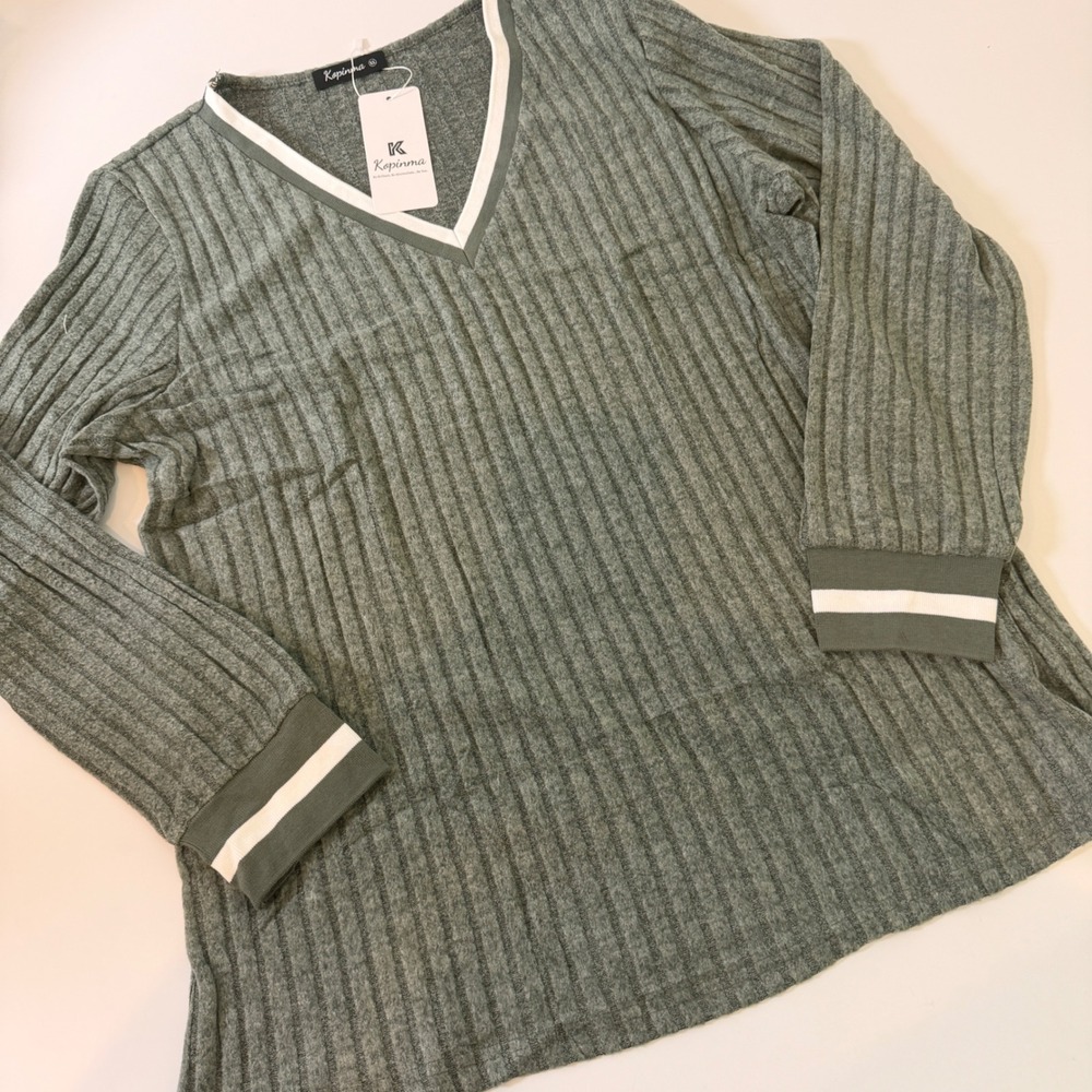 Kopinma Women Ribbed V-Neck Long Sleeve Top Sage Green Striped Cuffs XL NWT